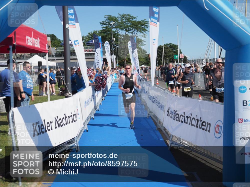17.08.2025 - KN Förde Triathlon 2025 MichiJ http://msf.ph/oto/8597575 17.08.2025 12:08:01 Laufen 303 meine-sportfotos.de