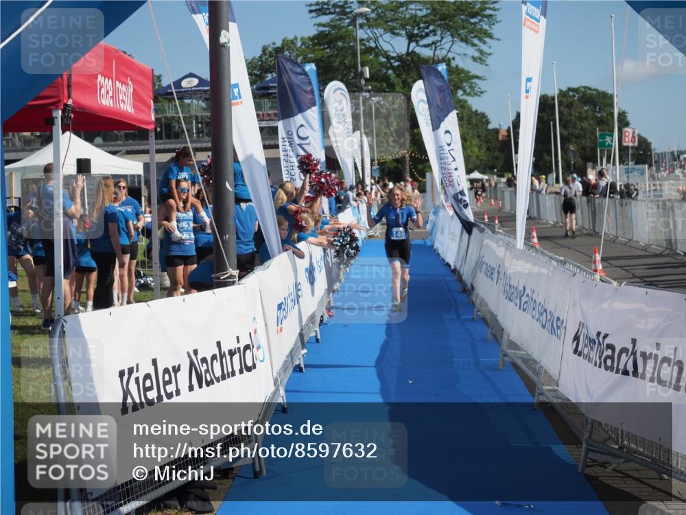 17.08.2025 - KN Förde Triathlon 2025 MichiJ http://msf.ph/oto/8597632 17.08.2025 10:44:07 Laufen 149 meine-sportfotos.de