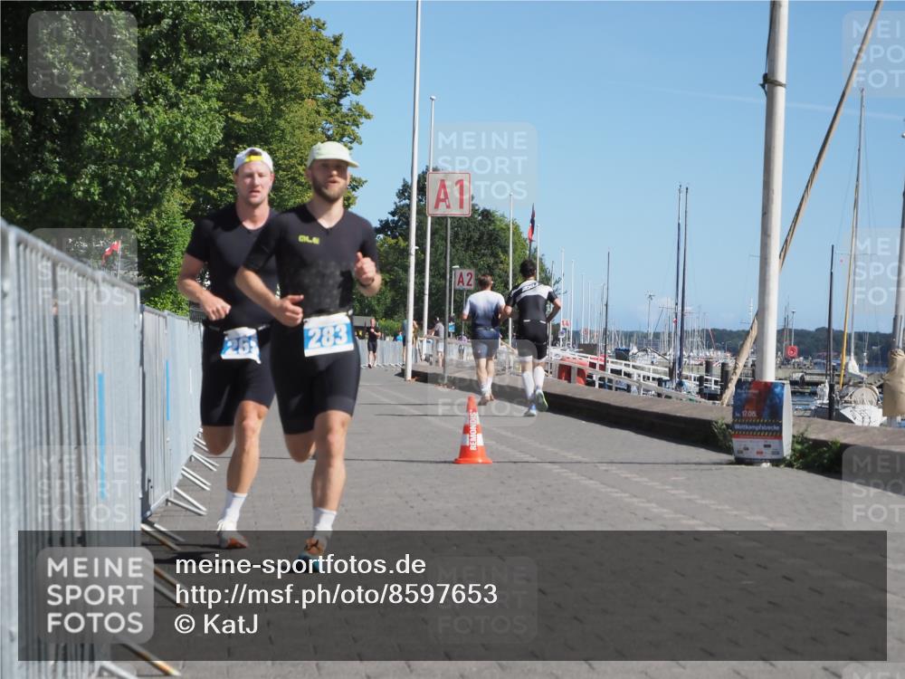 17.08.2025 - KN Förde Triathlon 2025 KatJ http://msf.ph/oto/8597653 17.08.2025 11:46:29 Laufen 265, 268, 283 meine-sportfotos.de