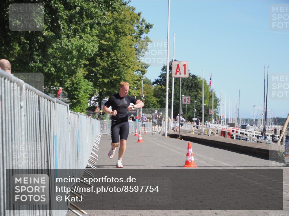 17.08.2025 - KN Förde Triathlon 2025 KatJ http://msf.ph/oto/8597754 17.08.2025 11:46:51 Laufen 270 meine-sportfotos.de