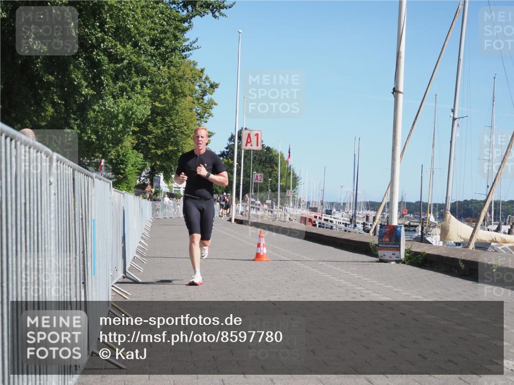 17.08.2025 - KN Förde Triathlon 2025 KatJ http://msf.ph/oto/8597780 17.08.2025 11:46:53 Laufen 270 meine-sportfotos.de