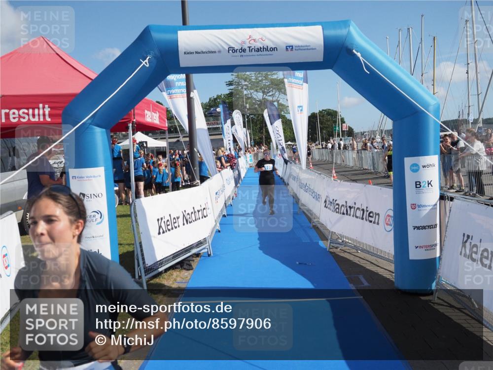 17.08.2025 - KN Förde Triathlon 2025 MichiJ http://msf.ph/oto/8597906 17.08.2025 10:44:35 Laufen 163, 196 meine-sportfotos.de