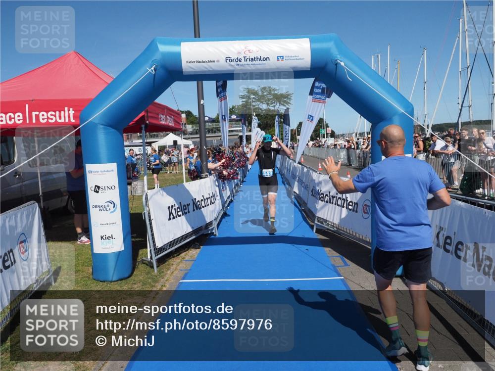 17.08.2025 - KN Förde Triathlon 2025 MichiJ http://msf.ph/oto/8597976 17.08.2025 14:00:02 Laufen 443 meine-sportfotos.de