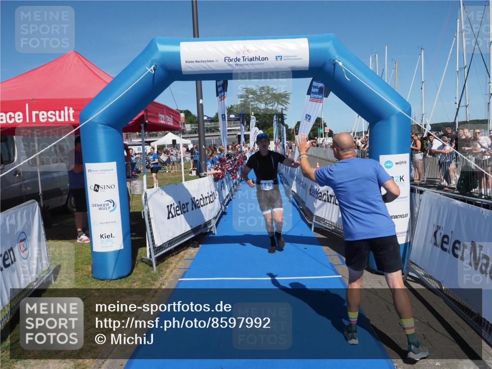 17.08.2025 - KN Förde Triathlon 2025 MichiJ http://msf.ph/oto/8597992 17.08.2025 14:00:02 Laufen 443 meine-sportfotos.de
