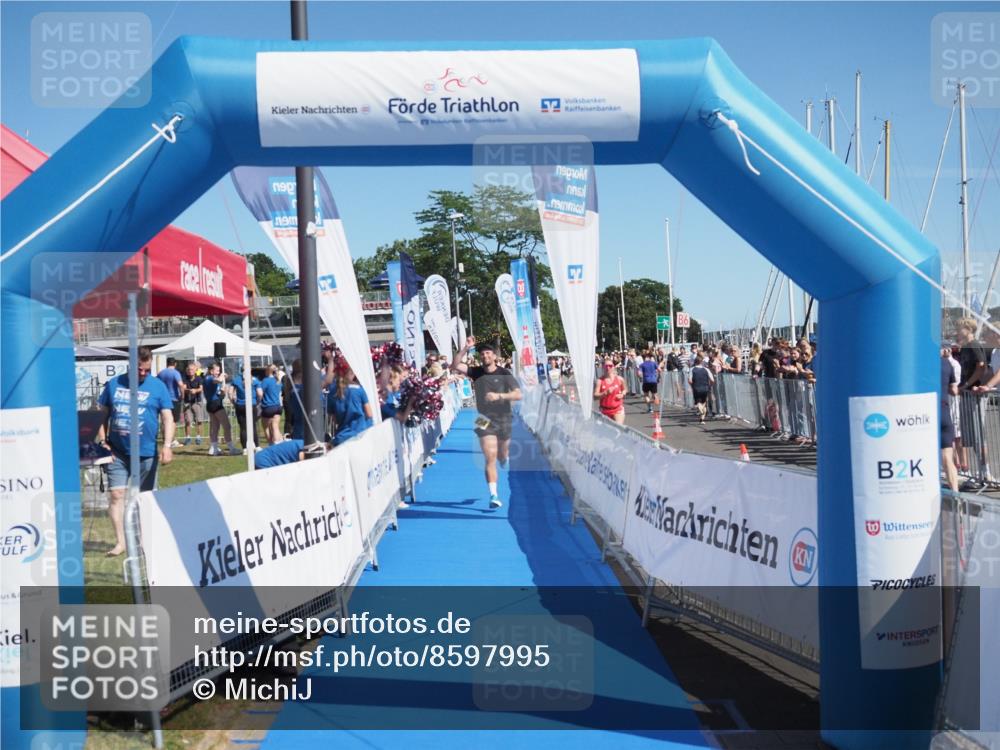 17.08.2025 - KN Förde Triathlon 2025 MichiJ http://msf.ph/oto/8597995 17.08.2025 12:10:31 Laufen 604 meine-sportfotos.de