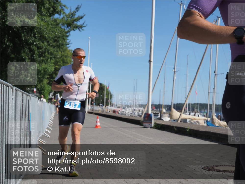 17.08.2025 - KN Förde Triathlon 2025 KatJ http://msf.ph/oto/8598002 17.08.2025 11:47:40 Laufen 266, 267, 275, 287 meine-sportfotos.de