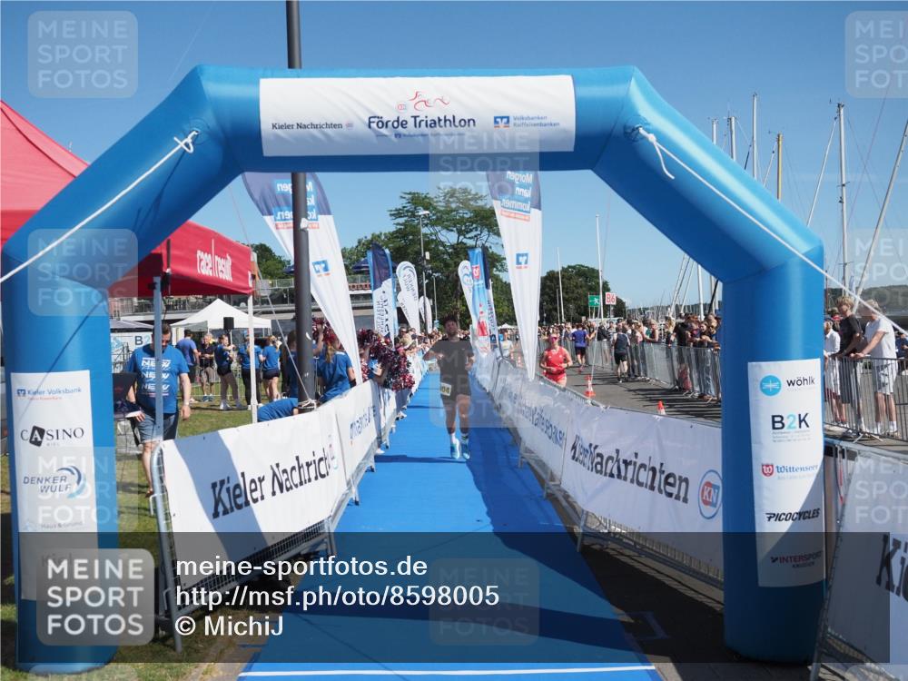 17.08.2025 - KN Förde Triathlon 2025 MichiJ http://msf.ph/oto/8598005 17.08.2025 12:10:31 Laufen 604 meine-sportfotos.de
