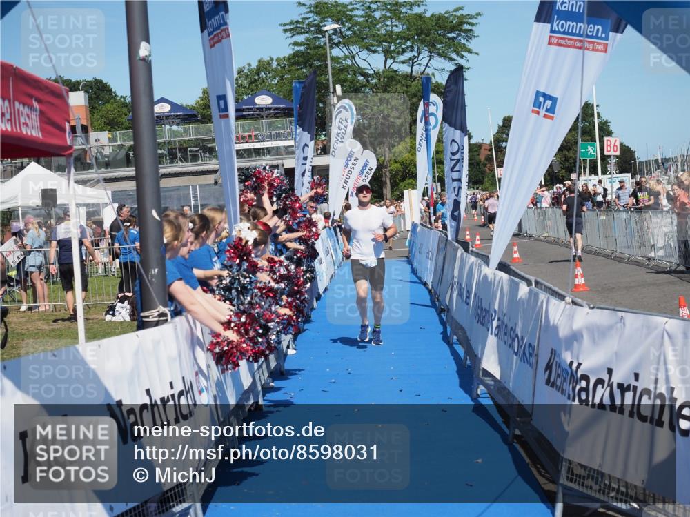 17.08.2025 - KN Förde Triathlon 2025 MichiJ http://msf.ph/oto/8598031 17.08.2025 14:00:16 Laufen 435 meine-sportfotos.de