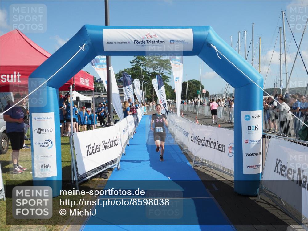 17.08.2025 - KN Förde Triathlon 2025 MichiJ http://msf.ph/oto/8598038 17.08.2025 10:45:12 Laufen 176 meine-sportfotos.de