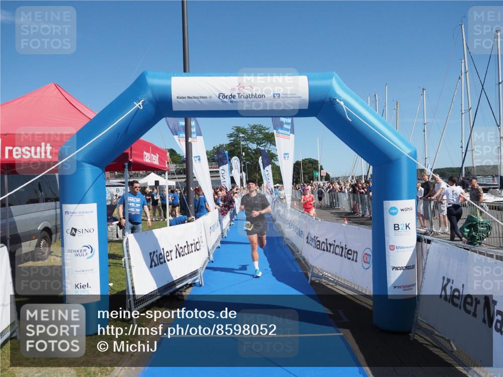 17.08.2025 - KN Förde Triathlon 2025 MichiJ http://msf.ph/oto/8598052 17.08.2025 12:10:32 Laufen 604 meine-sportfotos.de