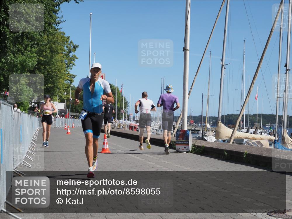 17.08.2025 - KN Förde Triathlon 2025 KatJ http://msf.ph/oto/8598055 17.08.2025 11:47:48 Laufen 275, 615 meine-sportfotos.de