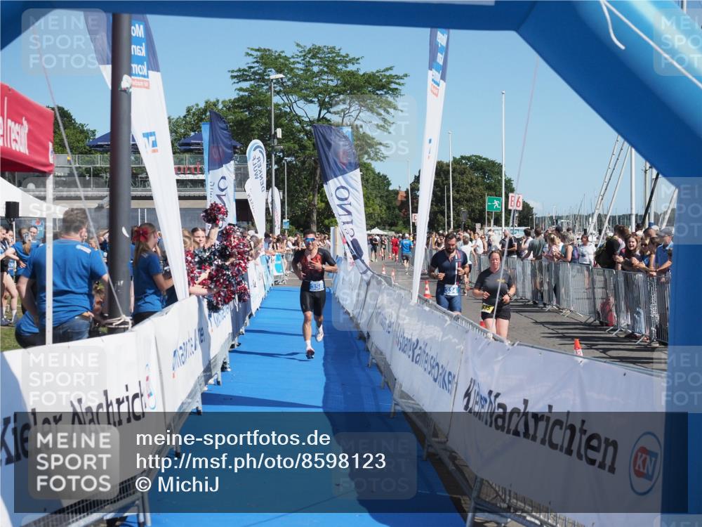 17.08.2025 - KN Förde Triathlon 2025 MichiJ http://msf.ph/oto/8598123 17.08.2025 12:11:30 Laufen 358 meine-sportfotos.de