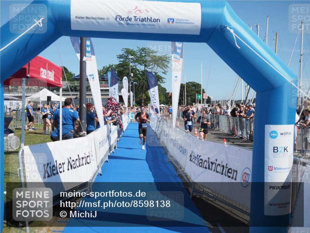 17.08.2025 - KN Förde Triathlon 2025 MichiJ http://msf.ph/oto/8598138 17.08.2025 12:11:31 Laufen 358 meine-sportfotos.de