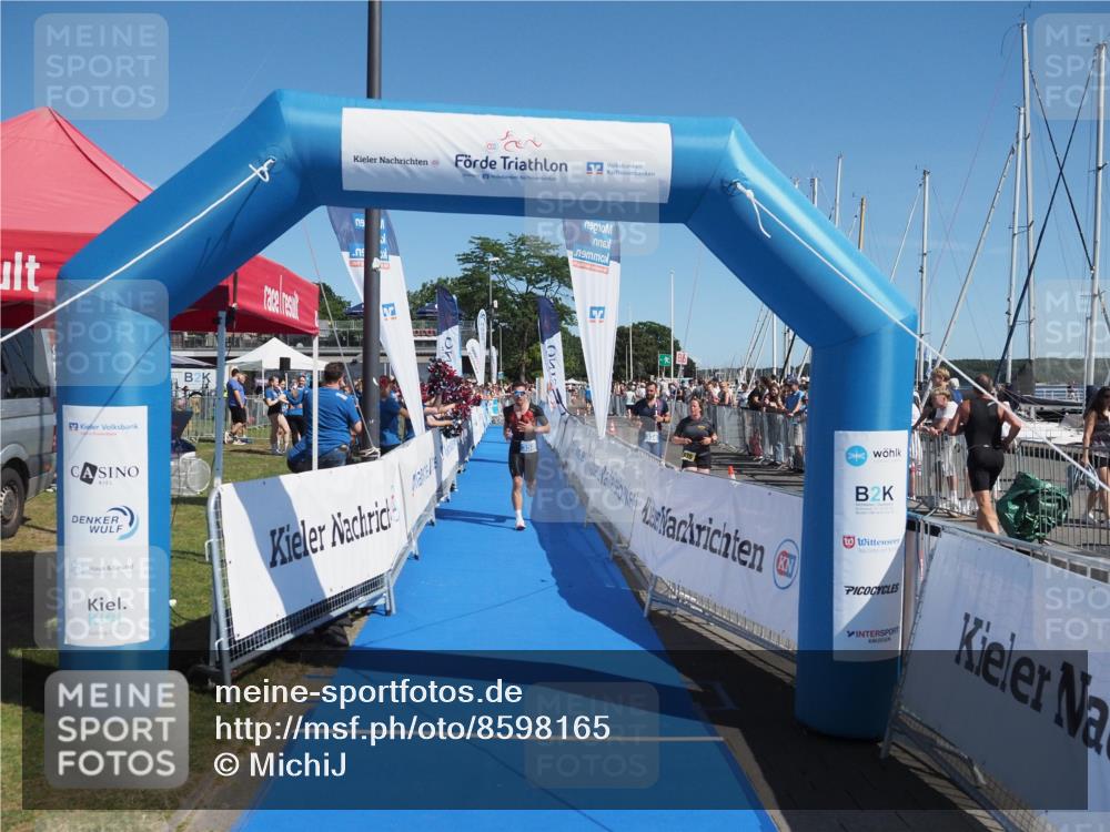 17.08.2025 - KN Förde Triathlon 2025 MichiJ http://msf.ph/oto/8598165 17.08.2025 12:11:32 Laufen 358 meine-sportfotos.de