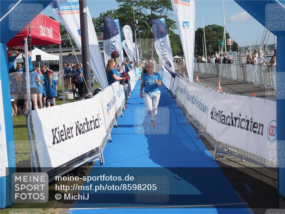 17.08.2025 - KN Förde Triathlon 2025 MichiJ http://msf.ph/oto/8598205 17.08.2025 10:45:43 Laufen 131, 169, 208 meine-sportfotos.de