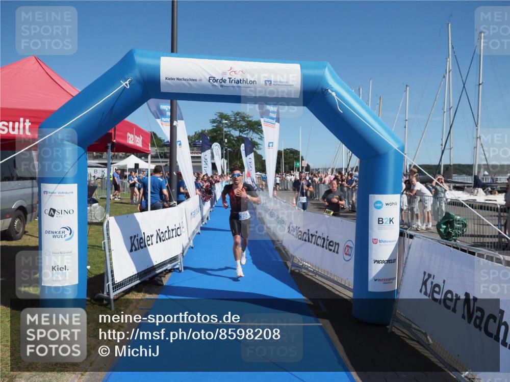 17.08.2025 - KN Förde Triathlon 2025 MichiJ http://msf.ph/oto/8598208 17.08.2025 12:11:33 Laufen 358 meine-sportfotos.de