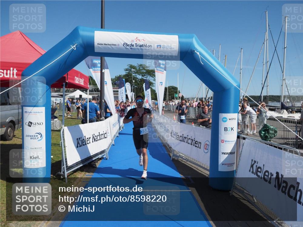 17.08.2025 - KN Förde Triathlon 2025 MichiJ http://msf.ph/oto/8598220 17.08.2025 12:11:33 Laufen 358 meine-sportfotos.de