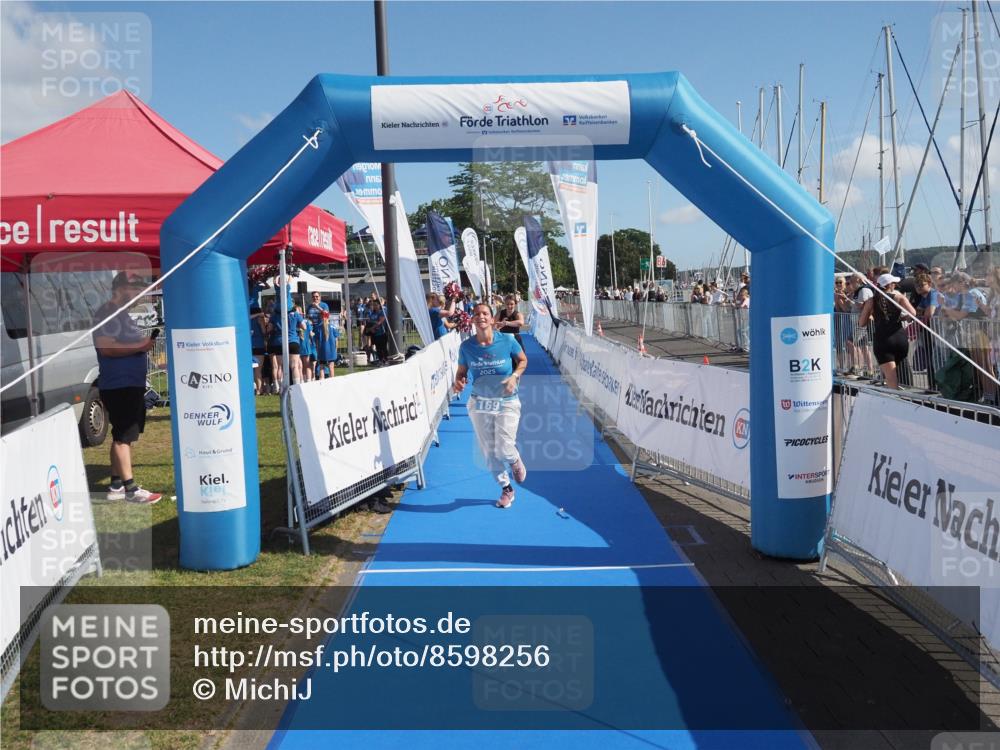 17.08.2025 - KN Förde Triathlon 2025 MichiJ http://msf.ph/oto/8598256 17.08.2025 10:45:45 Laufen 169, 208 meine-sportfotos.de