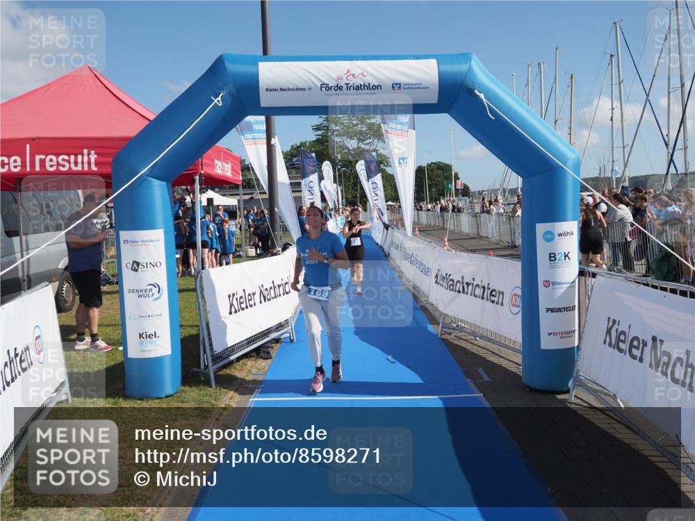 17.08.2025 - KN Förde Triathlon 2025 MichiJ http://msf.ph/oto/8598271 17.08.2025 10:45:46 Laufen 169, 208 meine-sportfotos.de