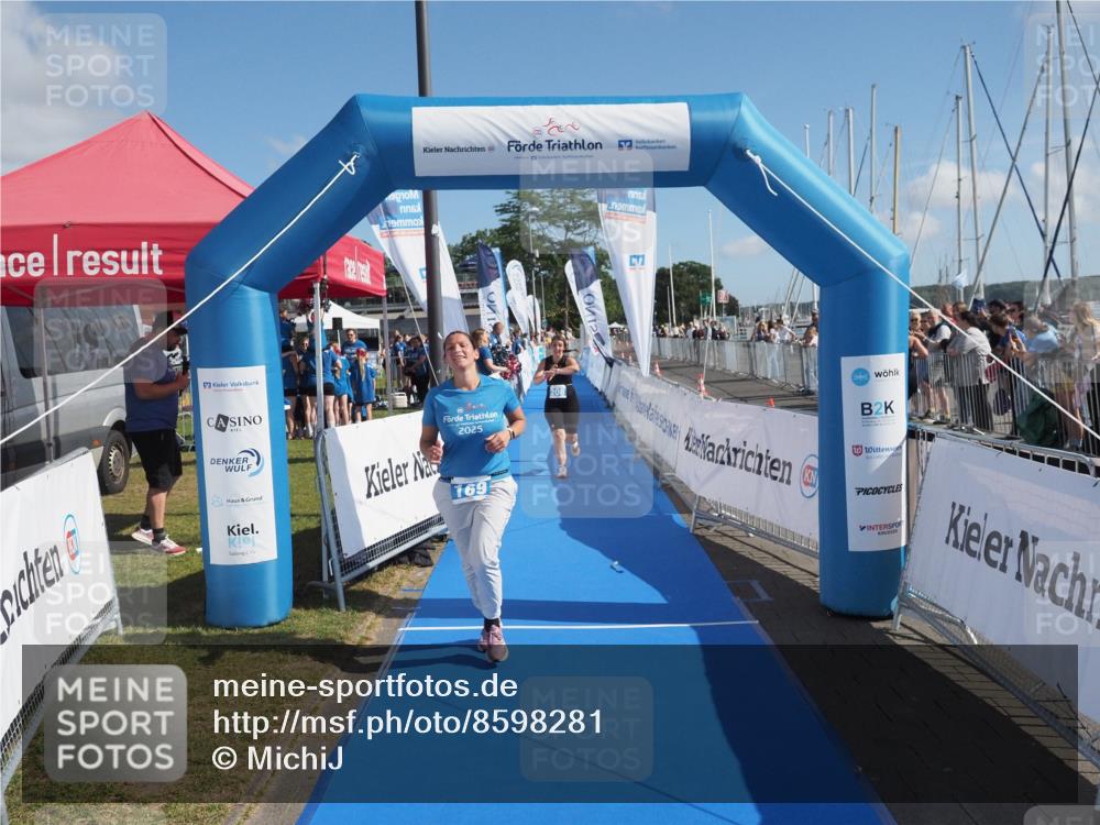 17.08.2025 - KN Förde Triathlon 2025 MichiJ http://msf.ph/oto/8598281 17.08.2025 10:45:46 Laufen 169, 208 meine-sportfotos.de