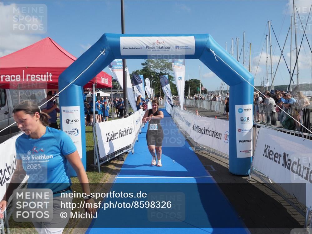 17.08.2025 - KN Förde Triathlon 2025 MichiJ http://msf.ph/oto/8598326 17.08.2025 10:45:48 Laufen 169, 208 meine-sportfotos.de