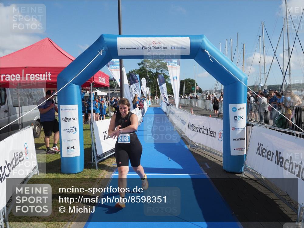 17.08.2025 - KN Förde Triathlon 2025 MichiJ http://msf.ph/oto/8598351 17.08.2025 10:45:49 Laufen 169, 208 meine-sportfotos.de