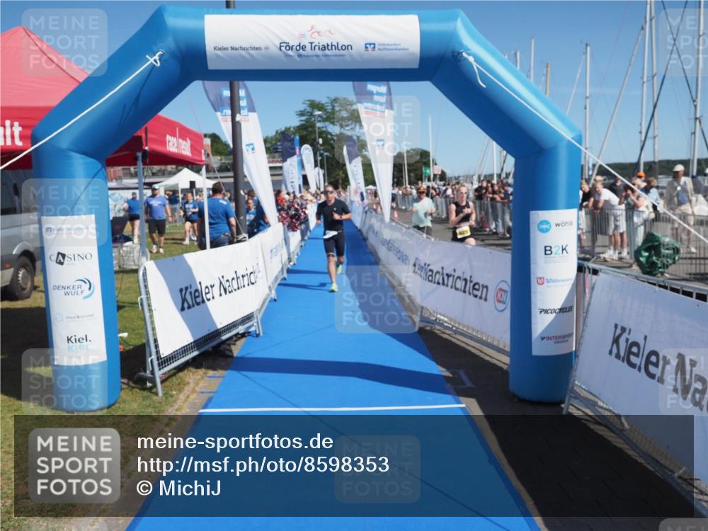 17.08.2025 - KN Förde Triathlon 2025 MichiJ http://msf.ph/oto/8598353 17.08.2025 12:11:58 Laufen 288 meine-sportfotos.de