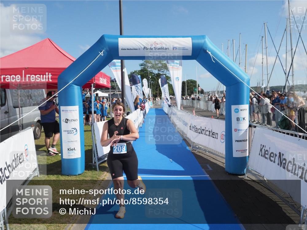 17.08.2025 - KN Förde Triathlon 2025 MichiJ http://msf.ph/oto/8598354 17.08.2025 10:45:49 Laufen 169, 208 meine-sportfotos.de