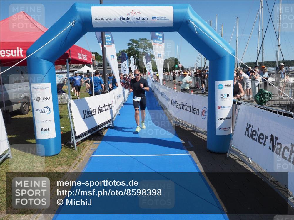 17.08.2025 - KN Förde Triathlon 2025 MichiJ http://msf.ph/oto/8598398 17.08.2025 12:11:59 Laufen 288 meine-sportfotos.de