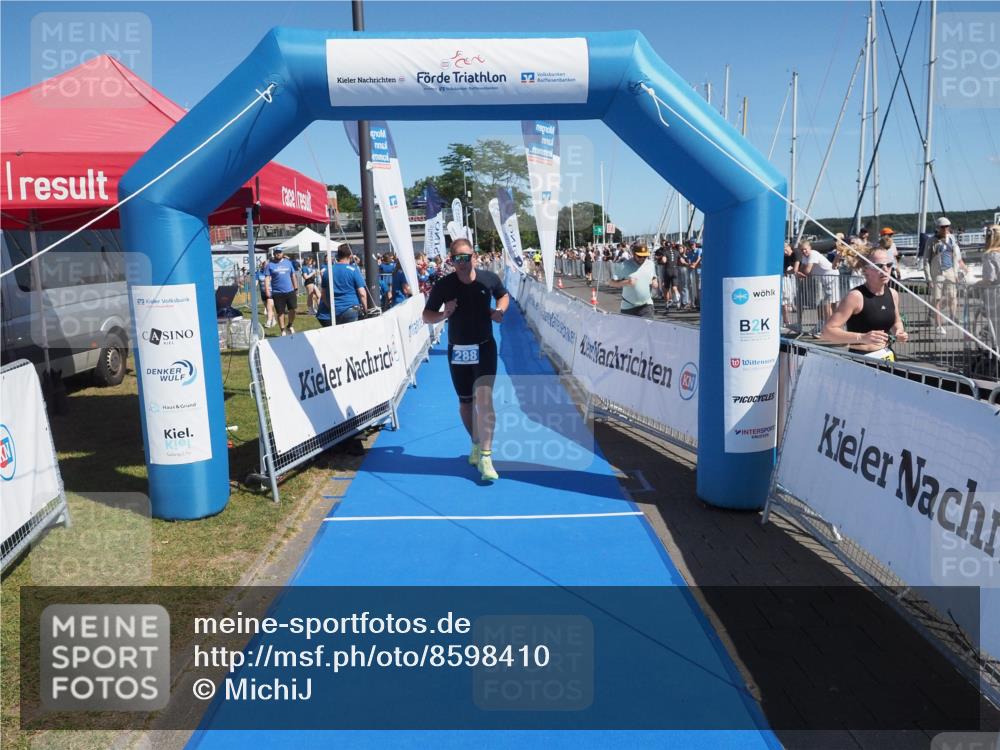17.08.2025 - KN Förde Triathlon 2025 MichiJ http://msf.ph/oto/8598410 17.08.2025 12:11:59 Laufen 288 meine-sportfotos.de