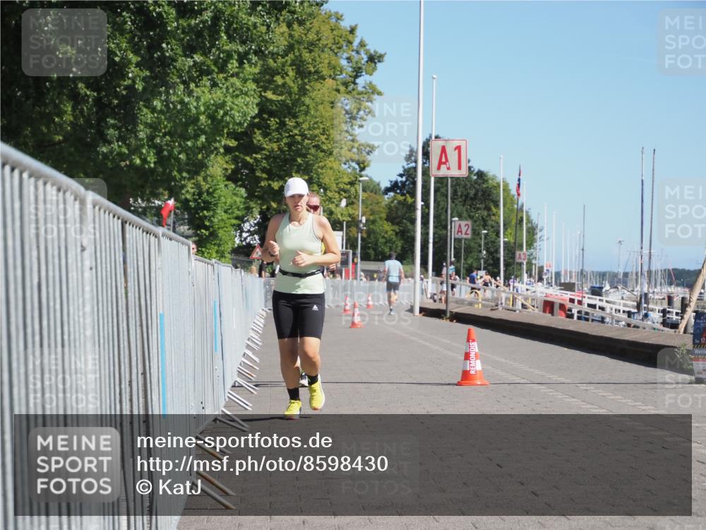 17.08.2025 - KN Förde Triathlon 2025 KatJ http://msf.ph/oto/8598430 17.08.2025 11:48:51 Laufen 320, 620 meine-sportfotos.de