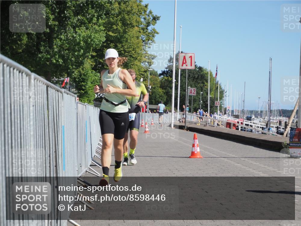 17.08.2025 - KN Förde Triathlon 2025 KatJ http://msf.ph/oto/8598446 17.08.2025 11:48:52 Laufen 320, 620 meine-sportfotos.de
