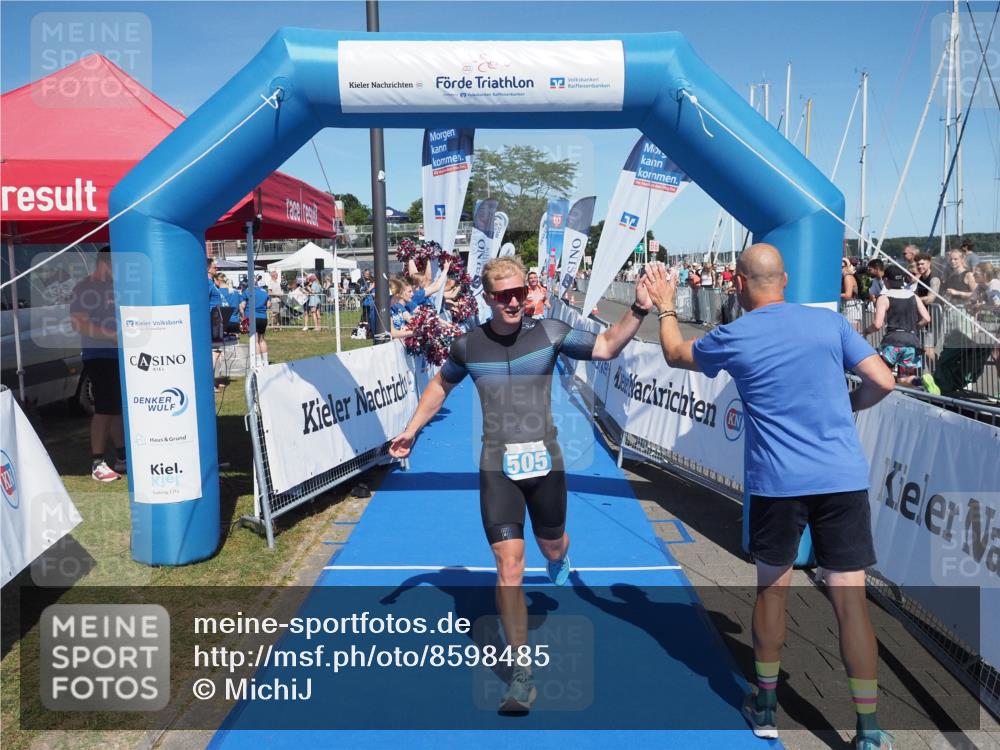 17.08.2025 - KN Förde Triathlon 2025 MichiJ http://msf.ph/oto/8598485 17.08.2025 14:01:05 Laufen 505, 522 meine-sportfotos.de