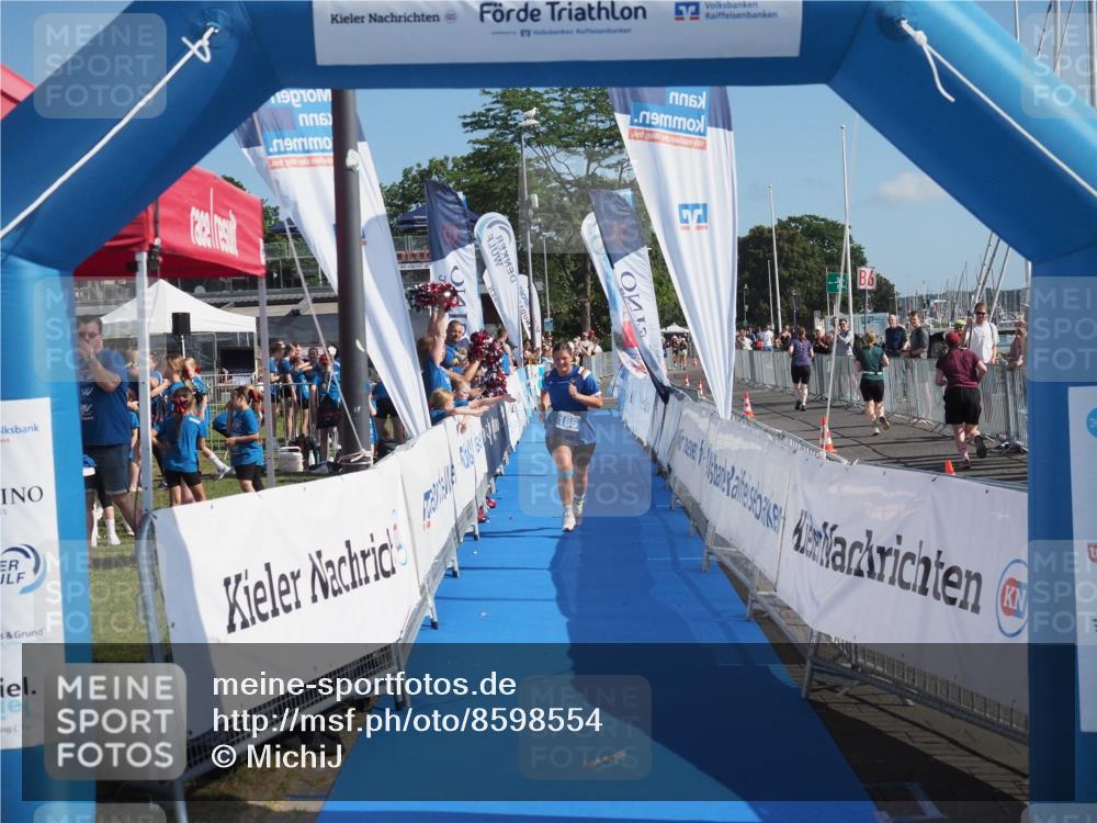 17.08.2025 - KN Förde Triathlon 2025 MichiJ http://msf.ph/oto/8598554 17.08.2025 10:46:36 Laufen 186 meine-sportfotos.de