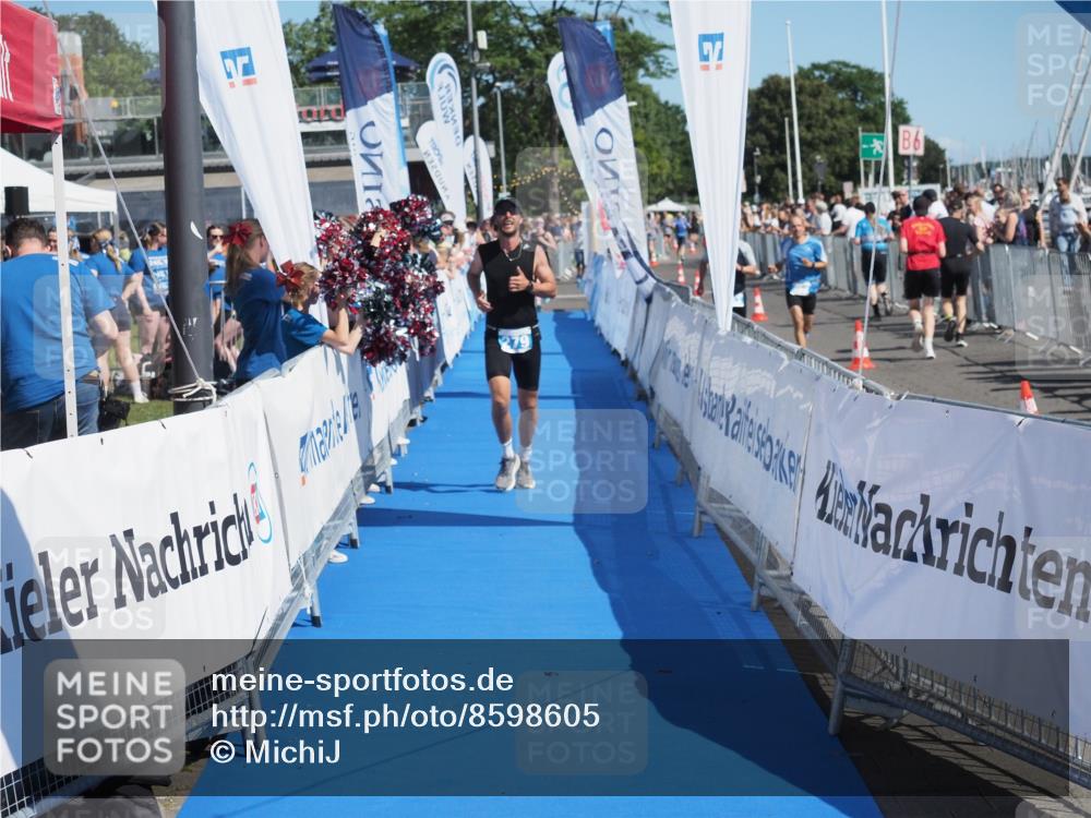 17.08.2025 - KN Förde Triathlon 2025 MichiJ http://msf.ph/oto/8598605 17.08.2025 12:12:28 Laufen 279 meine-sportfotos.de