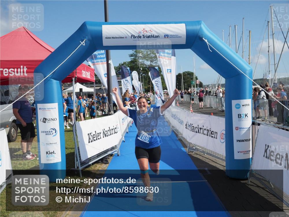 17.08.2025 - KN Förde Triathlon 2025 MichiJ http://msf.ph/oto/8598630 17.08.2025 10:46:39 Laufen 186 meine-sportfotos.de