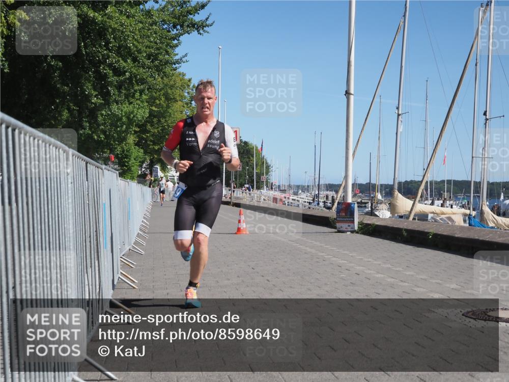 17.08.2025 - KN Förde Triathlon 2025 KatJ http://msf.ph/oto/8598649 17.08.2025 11:49:24 Laufen 389 meine-sportfotos.de