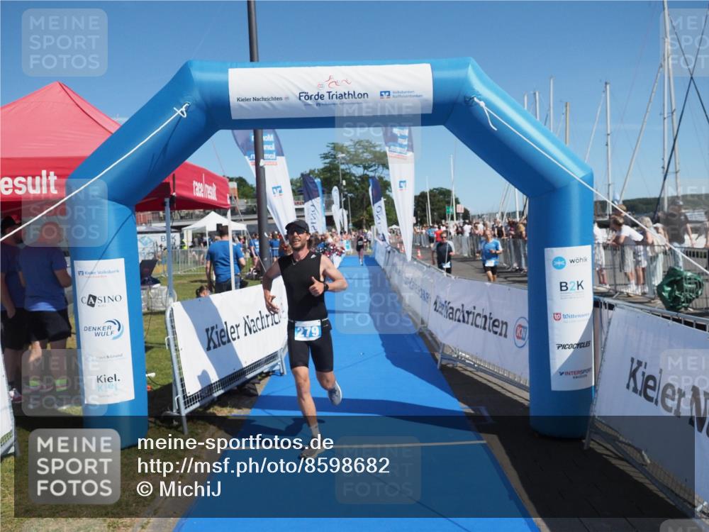 17.08.2025 - KN Förde Triathlon 2025 MichiJ http://msf.ph/oto/8598682 17.08.2025 12:12:31 Laufen 279 meine-sportfotos.de