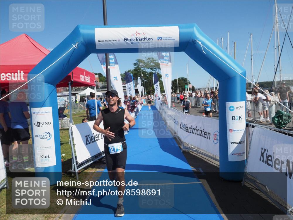 17.08.2025 - KN Förde Triathlon 2025 MichiJ http://msf.ph/oto/8598691 17.08.2025 12:12:31 Laufen 279 meine-sportfotos.de