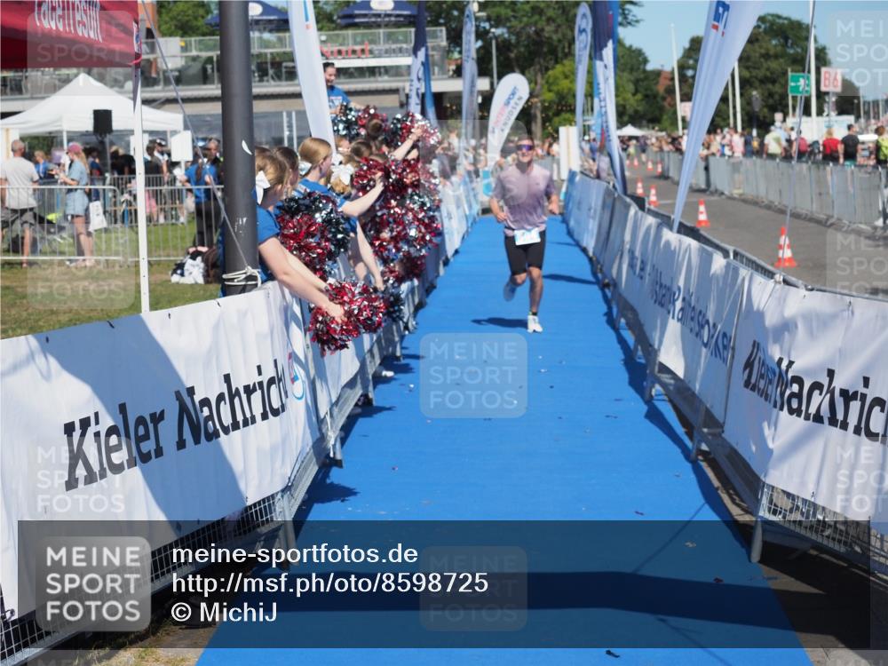 17.08.2025 - KN Förde Triathlon 2025 MichiJ http://msf.ph/oto/8598725 17.08.2025 14:01:55 Laufen 504 meine-sportfotos.de