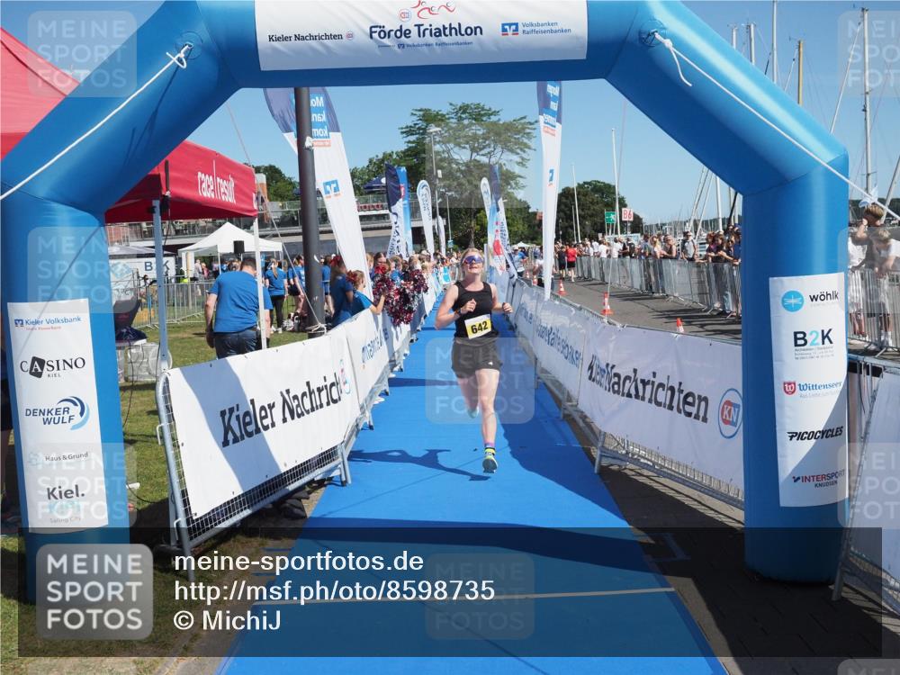 17.08.2025 - KN Förde Triathlon 2025 MichiJ http://msf.ph/oto/8598735 17.08.2025 12:12:36 Laufen 279, 642 meine-sportfotos.de