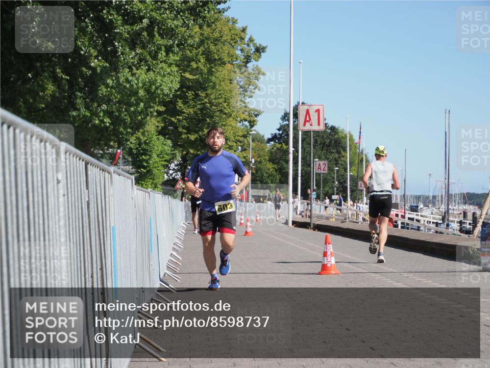 17.08.2025 - KN Förde Triathlon 2025 KatJ http://msf.ph/oto/8598737 17.08.2025 11:49:49 Laufen 603 meine-sportfotos.de