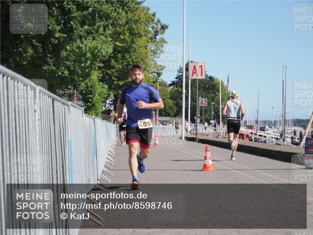 17.08.2025 - KN Förde Triathlon 2025 KatJ http://msf.ph/oto/8598746 17.08.2025 11:49:50 Laufen 603 meine-sportfotos.de