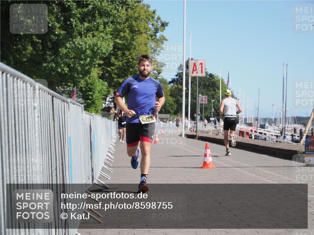 17.08.2025 - KN Förde Triathlon 2025 KatJ http://msf.ph/oto/8598755 17.08.2025 11:49:50 Laufen 603 meine-sportfotos.de