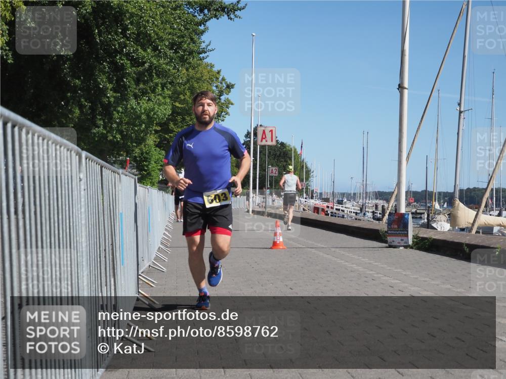 17.08.2025 - KN Förde Triathlon 2025 KatJ http://msf.ph/oto/8598762 17.08.2025 11:49:51 Laufen 603 meine-sportfotos.de