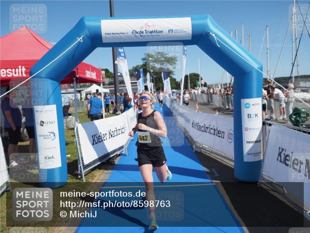 17.08.2025 - KN Förde Triathlon 2025 MichiJ http://msf.ph/oto/8598763 17.08.2025 12:12:37 Laufen 642 meine-sportfotos.de