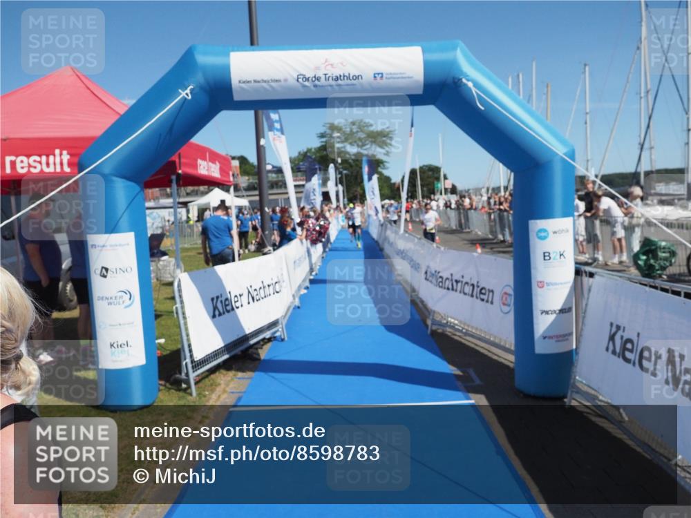 17.08.2025 - KN Förde Triathlon 2025 MichiJ http://msf.ph/oto/8598783 17.08.2025 12:12:38 Laufen 321, 642 meine-sportfotos.de