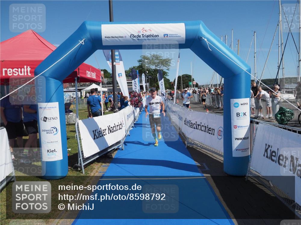 17.08.2025 - KN Förde Triathlon 2025 MichiJ http://msf.ph/oto/8598792 17.08.2025 12:12:42 Laufen 321, 340, 642 meine-sportfotos.de