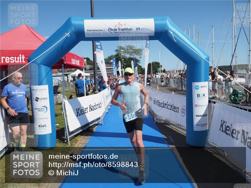 17.08.2025 - KN Förde Triathlon 2025 MichiJ http://msf.ph/oto/8598843 17.08.2025 12:12:44 Laufen 321, 340 meine-sportfotos.de