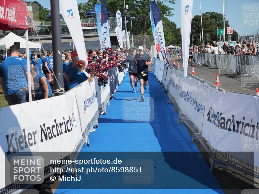 17.08.2025 - KN Förde Triathlon 2025 MichiJ http://msf.ph/oto/8598851 17.08.2025 12:12:55 Laufen 605 meine-sportfotos.de